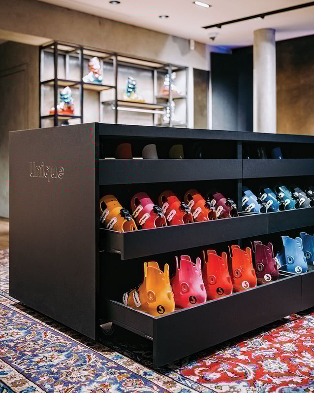 A rainbow selection of custom ski boot shells at Skibootique.