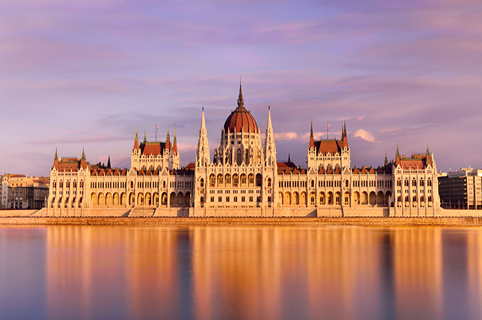 Budapest - hubspot size2