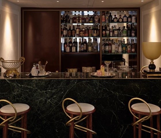 68231346_violinodoro_bar_560x480