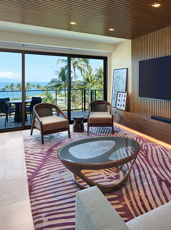 68241900_AndazMaui_OGGAW_P0304_Ilikai_Ocean_View_Living_Room
