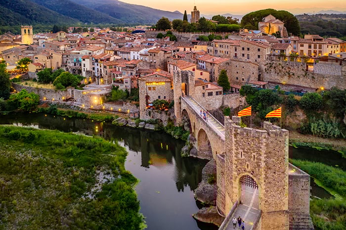 catalonia-section-700x465-rev